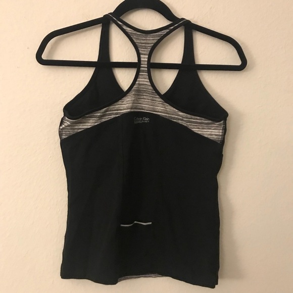 Calvin Klein Performance Tank - Picture 2 of 4